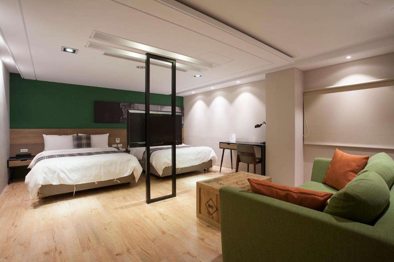 P&F Hotel Tajcshung Kültér fotó
