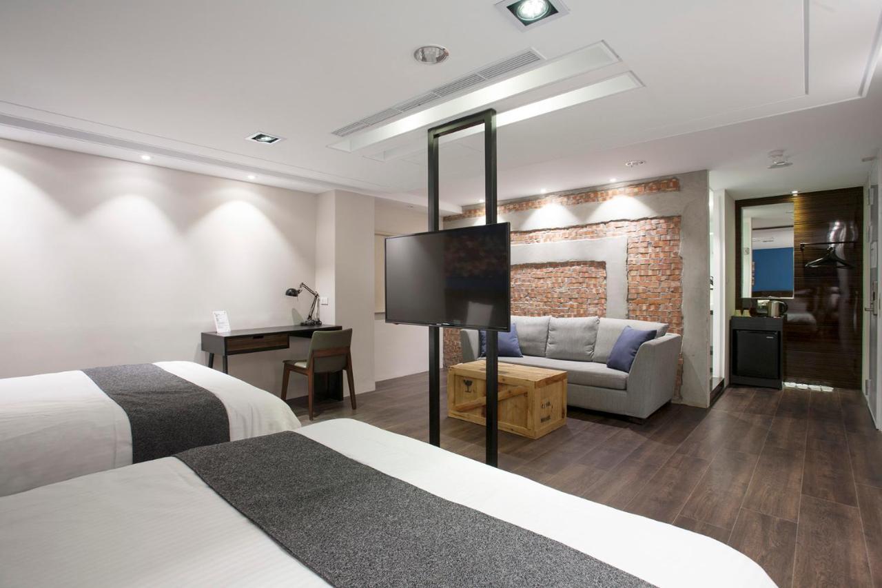 P&F Hotel Tajcshung Kültér fotó